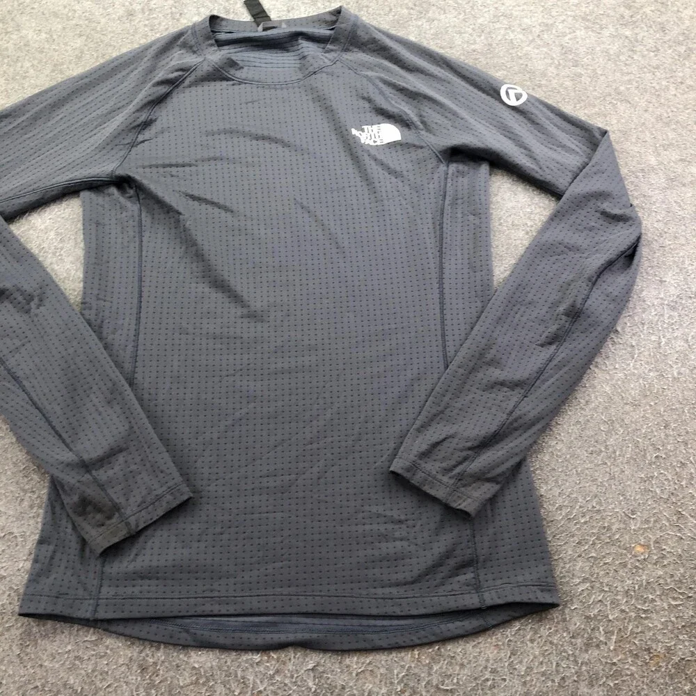 The North Face Shirt Mens Small Gray Long Sleeve Baselayer Top Performance